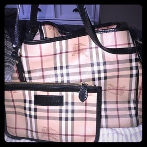 Burberry tote